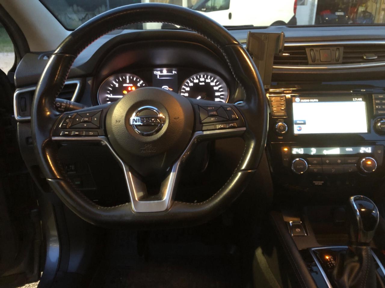 QASHQAI 1.6 DCi N-CONNECTA - TETTO PANORAMICO