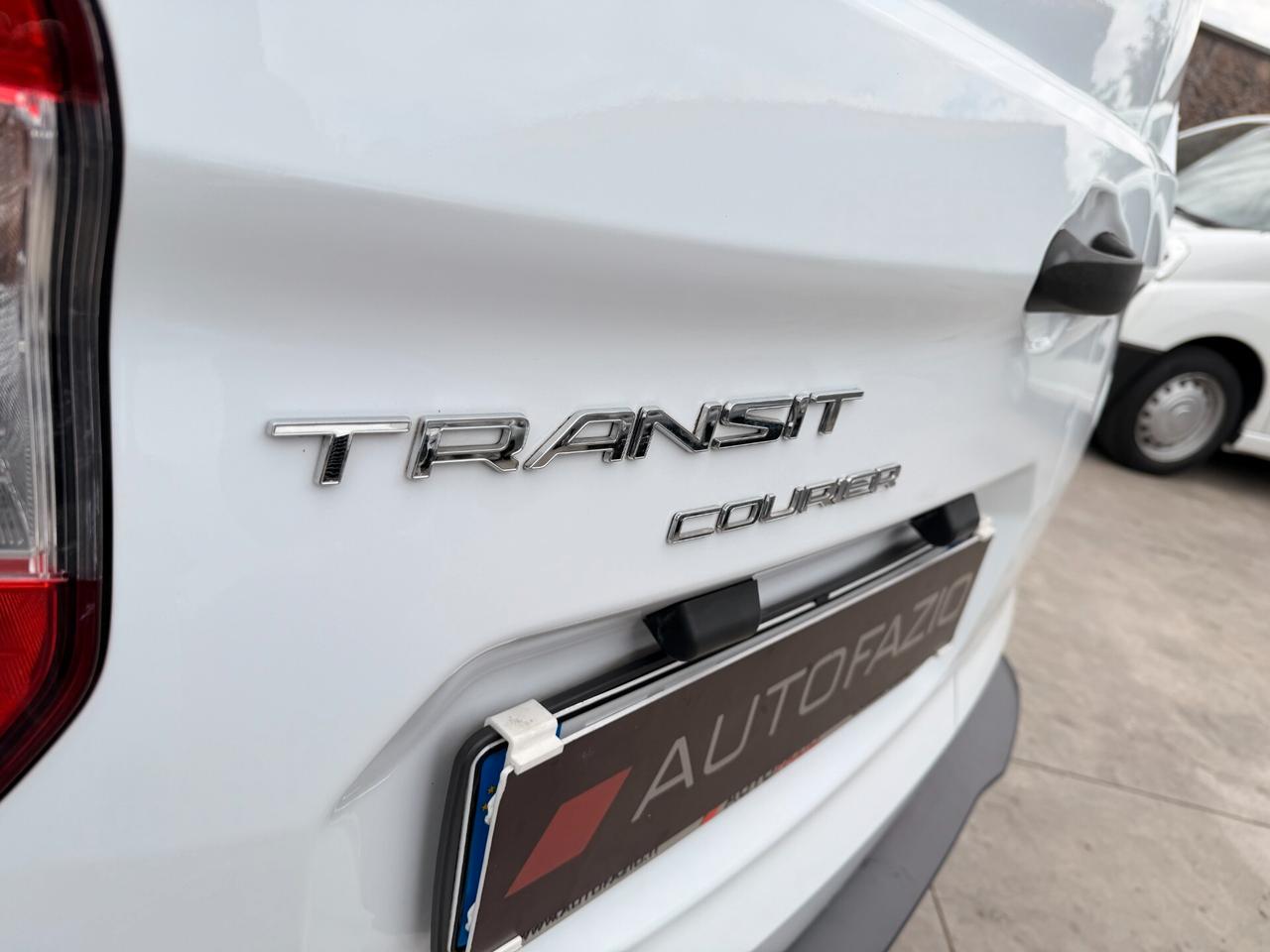 Ford Transit Courier 1.5 TDCi 75CV Van Trend