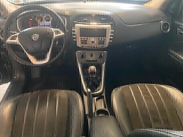 Lancia Delta 1.6 MJT DPF Gold