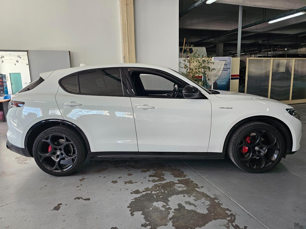Alfa Romeo Stelvio 2.2 Turbodiesel 160 CV AT8 RWD Veloce