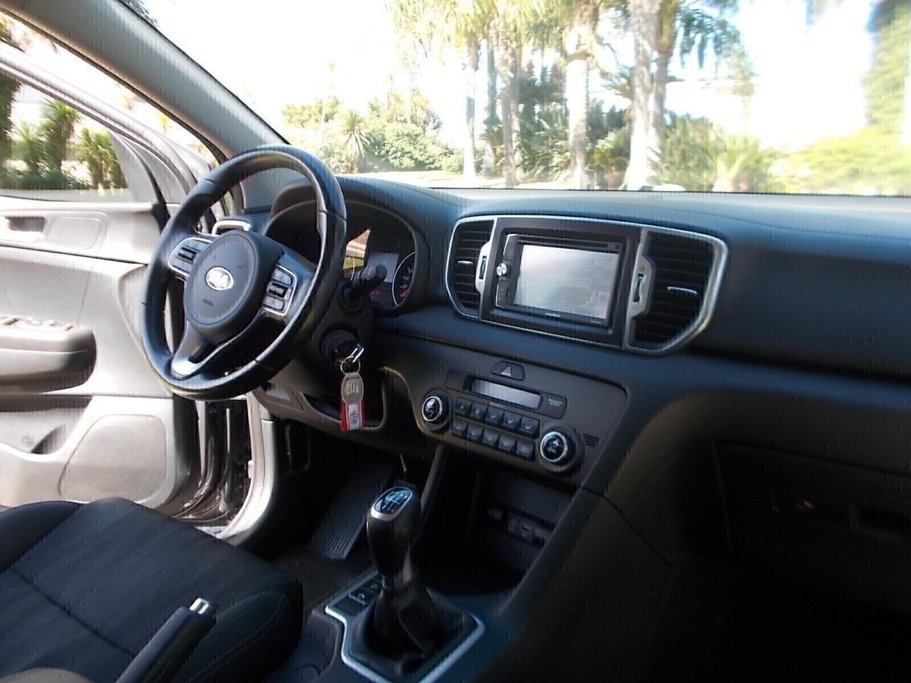 Kia Sportage 1.7 CRDi 115cv *FULL OPT.* come NUOVA