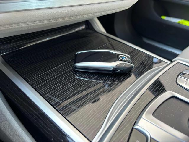 BMW 740 d xDrive Luxury UNICO PROP