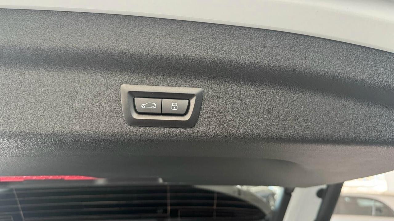 Bmw X1 sDrive 18d Msport 18"/FULL LED/RETROCAM