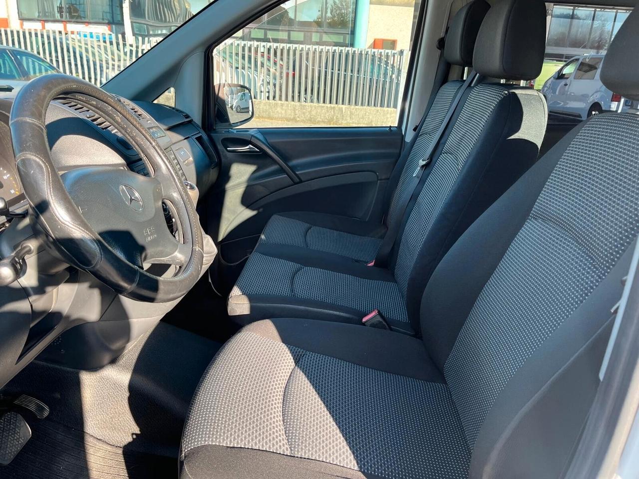 Mercedes-benz Vito 2.2 113 CDI Kombi Crew Long