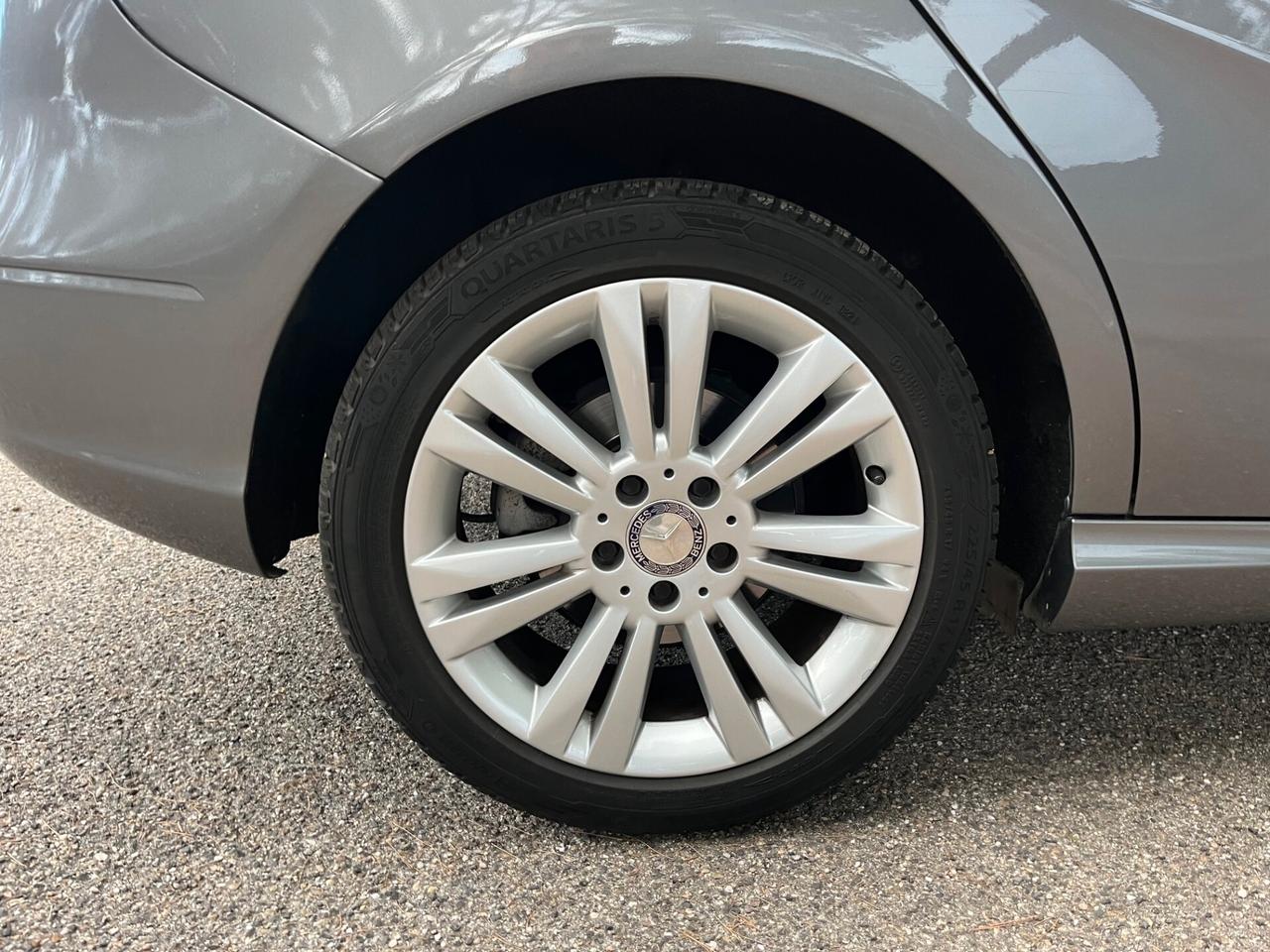 Mercedes-benz B 180 CDI BlueEFFICIENCY Executive