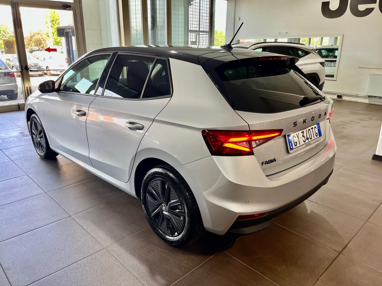 Skoda Fabia 1.0 MPI Monte Carlo FULL OPT. SOLO 12000KM