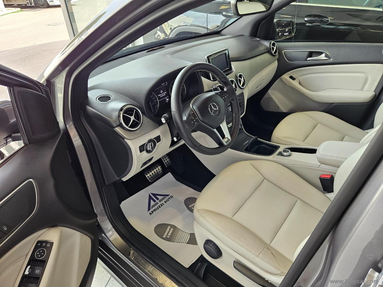 MERCEDES-BENZ B 180 CDI PREMIUM