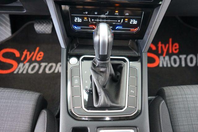 VOLKSWAGEN Passat Variant 2.0 TDI SCR 122 CV EVO DSG Business