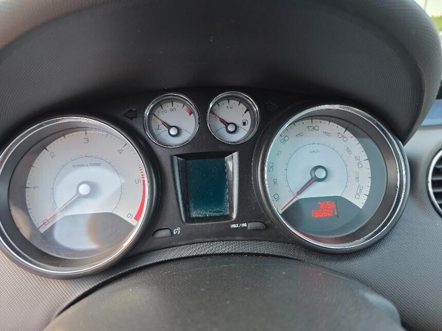 Peugeot 308 1.6 HDi 90CV 5p. Tecno