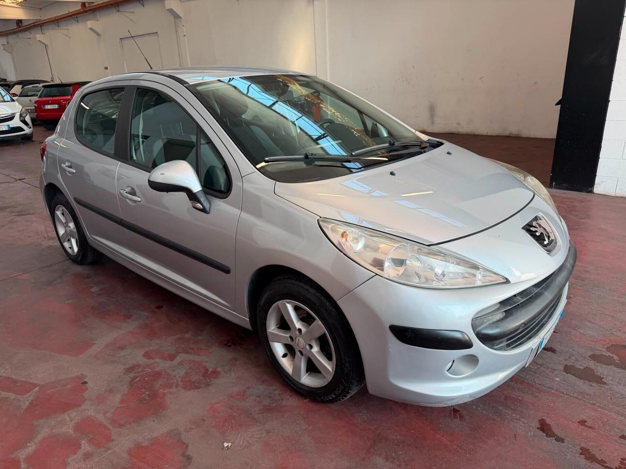 Peugeot 207 1.4 8V 75CV 5p. Energie Sport ECO GPL