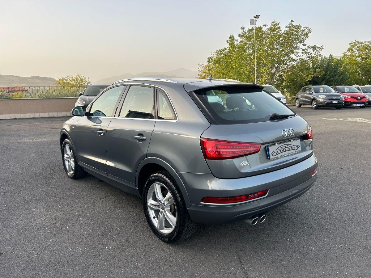 AUDI - Q3 - 2.0 TDI 150 CV S line