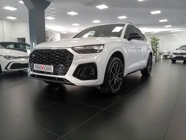 Audi Q5 40 TDI 204 CV quattro S tronic Identity Black