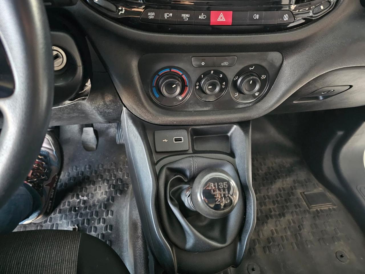 FIAT DOBLO' 1.6 MJT 120CV 3 POSTI 02/2021