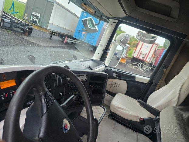TRATTORE STRADALE SCANIA R420