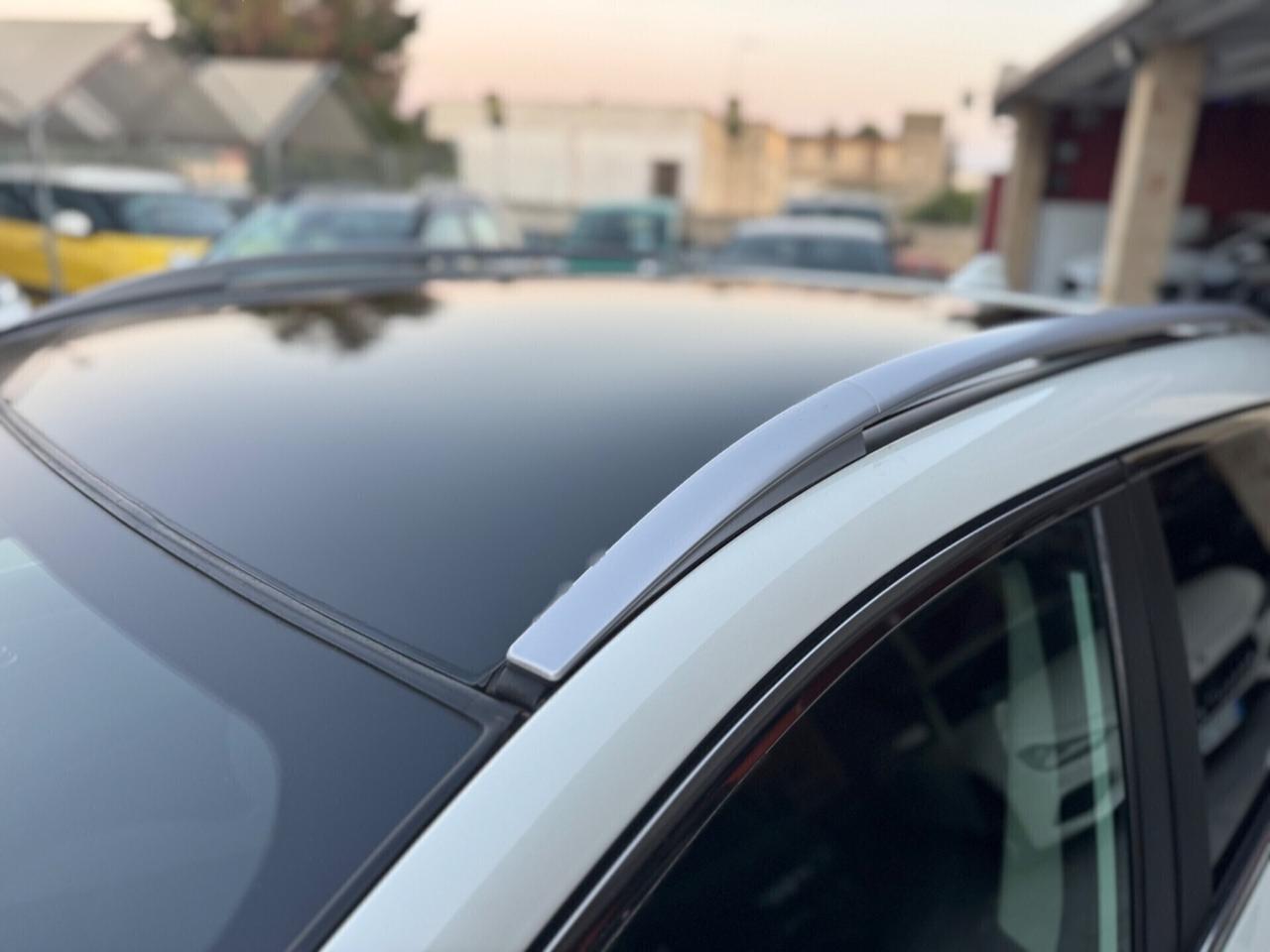 Nissan Qashqai 1.5 dCi N-Connecta tetto 360 metall