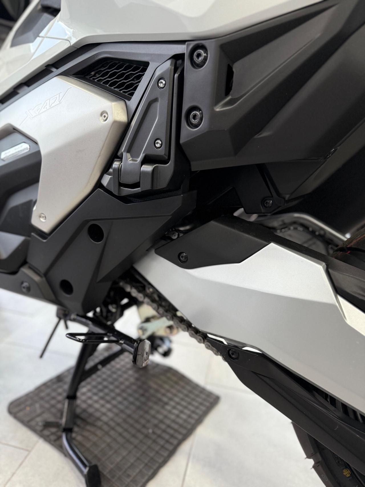 Honda X - ADV 750 NUOVA PRONTA CONSEGNA