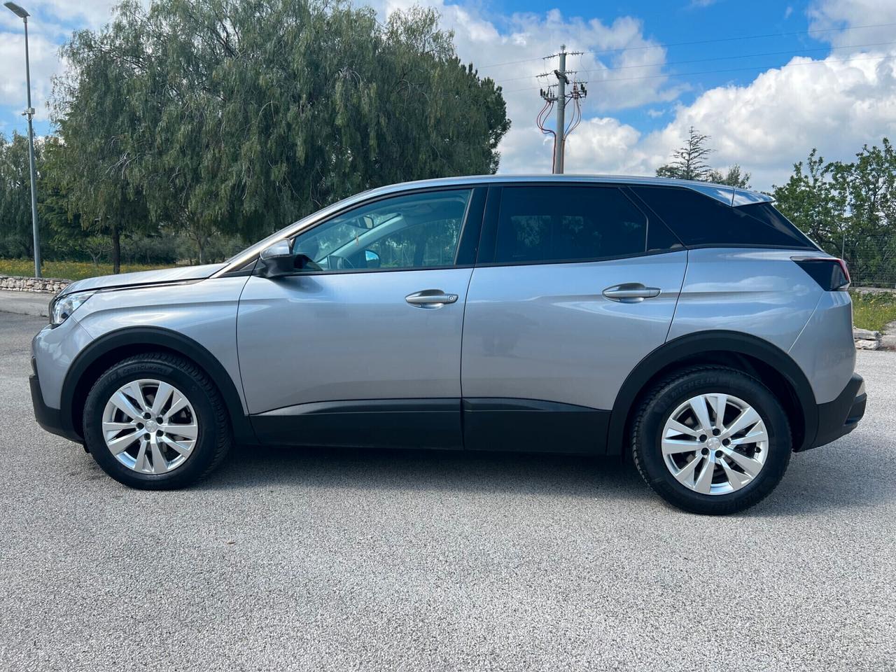 Peugeot 3008 BlueHDi 130 S&S Business