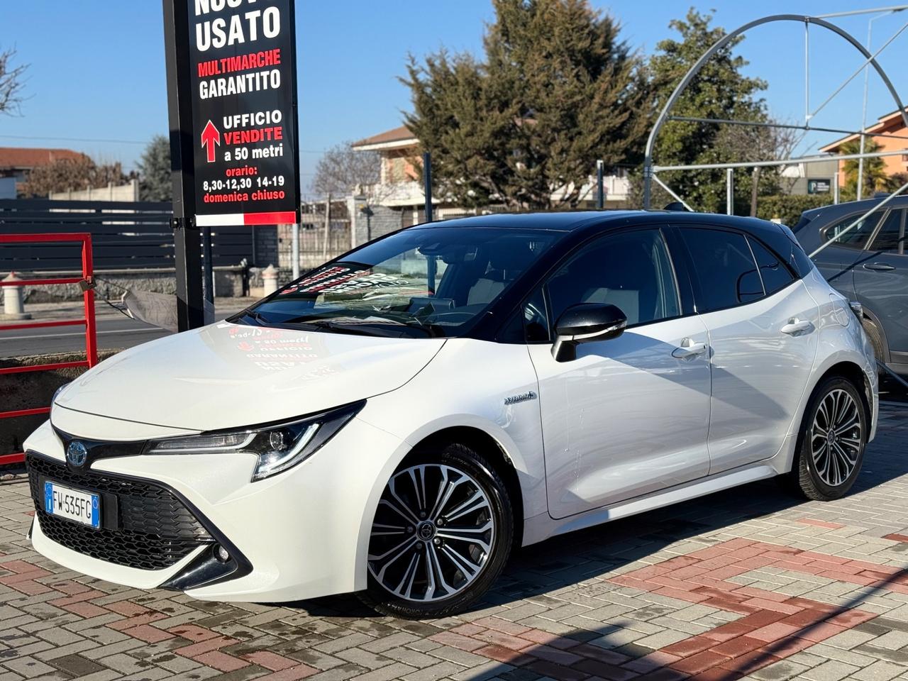 Toyota Corolla 1.8 HIBRID CVT 98CV STYLE