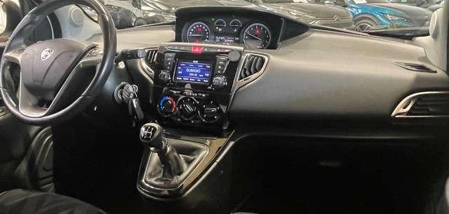 Lancia Ypsilon 1.2 Gold 69cv