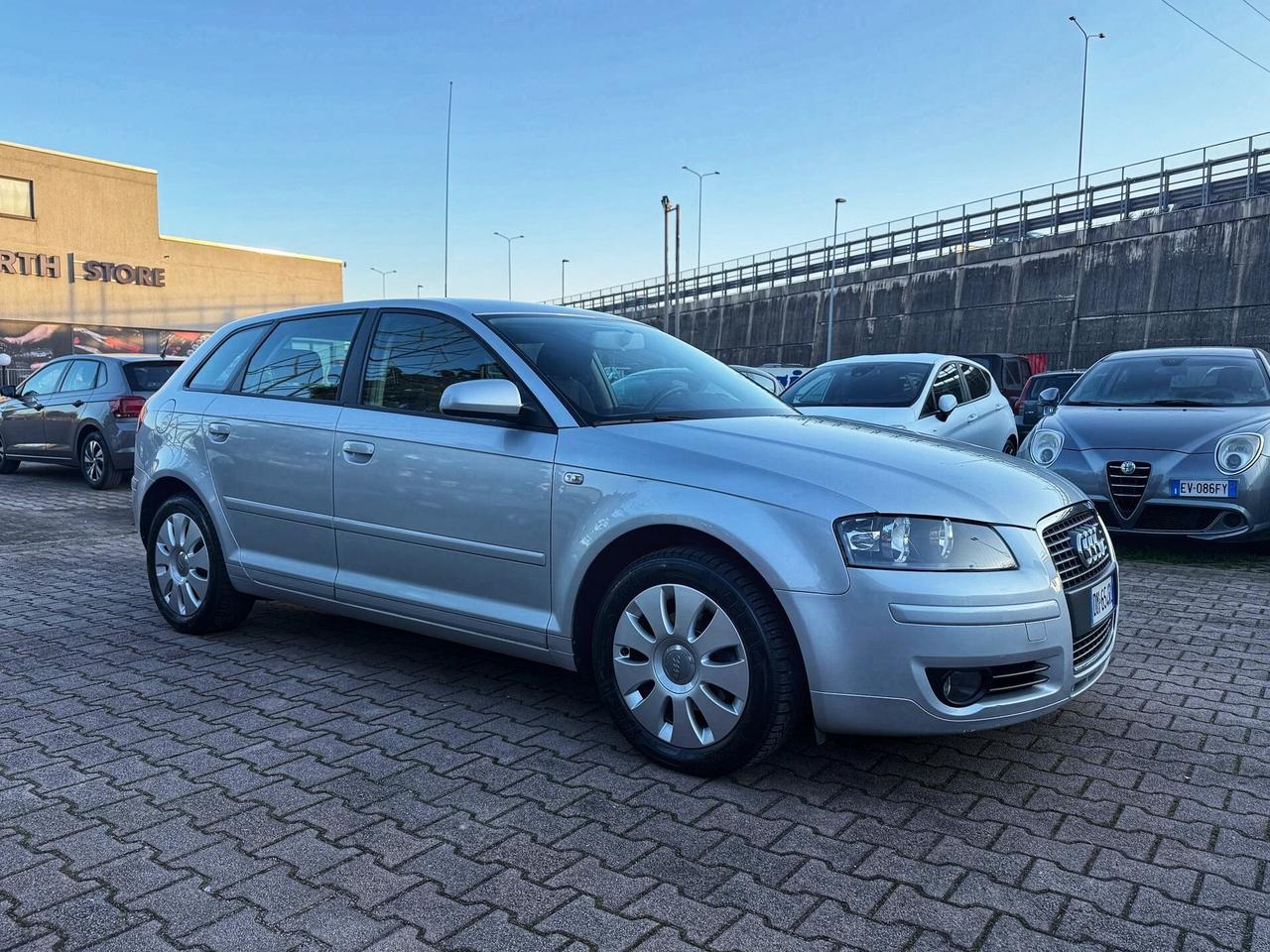 Audi A3 SPB 1.6 tiptronic AUTOMATICA