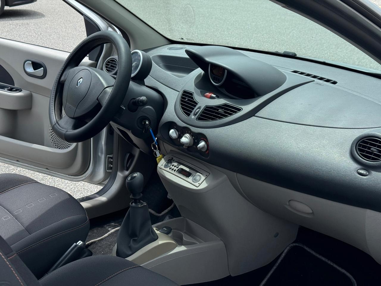 RENAULT TWINGO 1.2cc 58CV Benzina Neopatentati