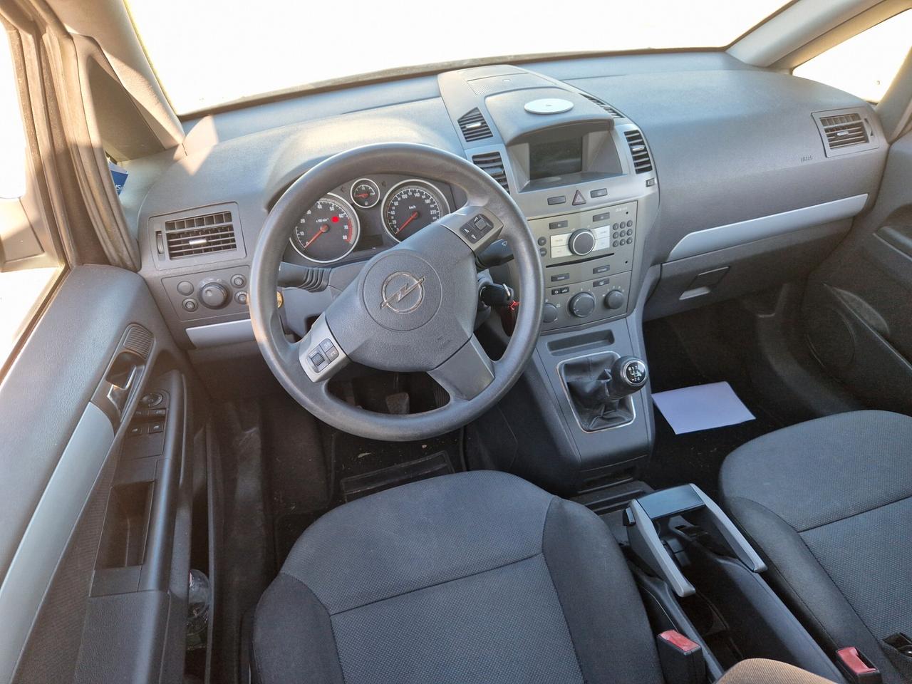 Opel Zafira 1.6 16V Twinport Cosmo