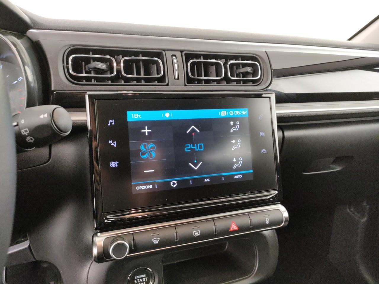 Citroen C3 1.2 puretech Max s&s 110cv