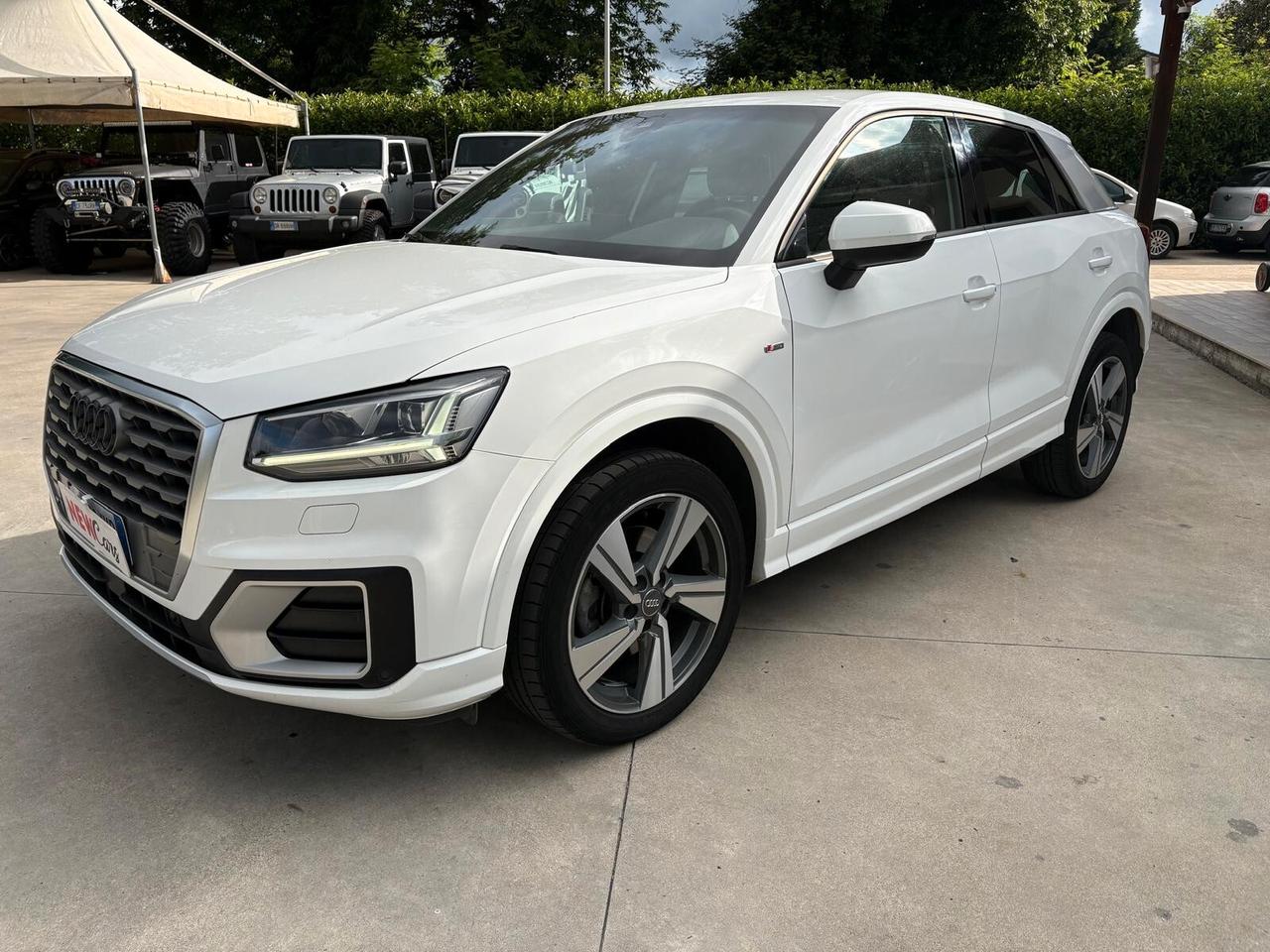 Audi Q2 S-LINE