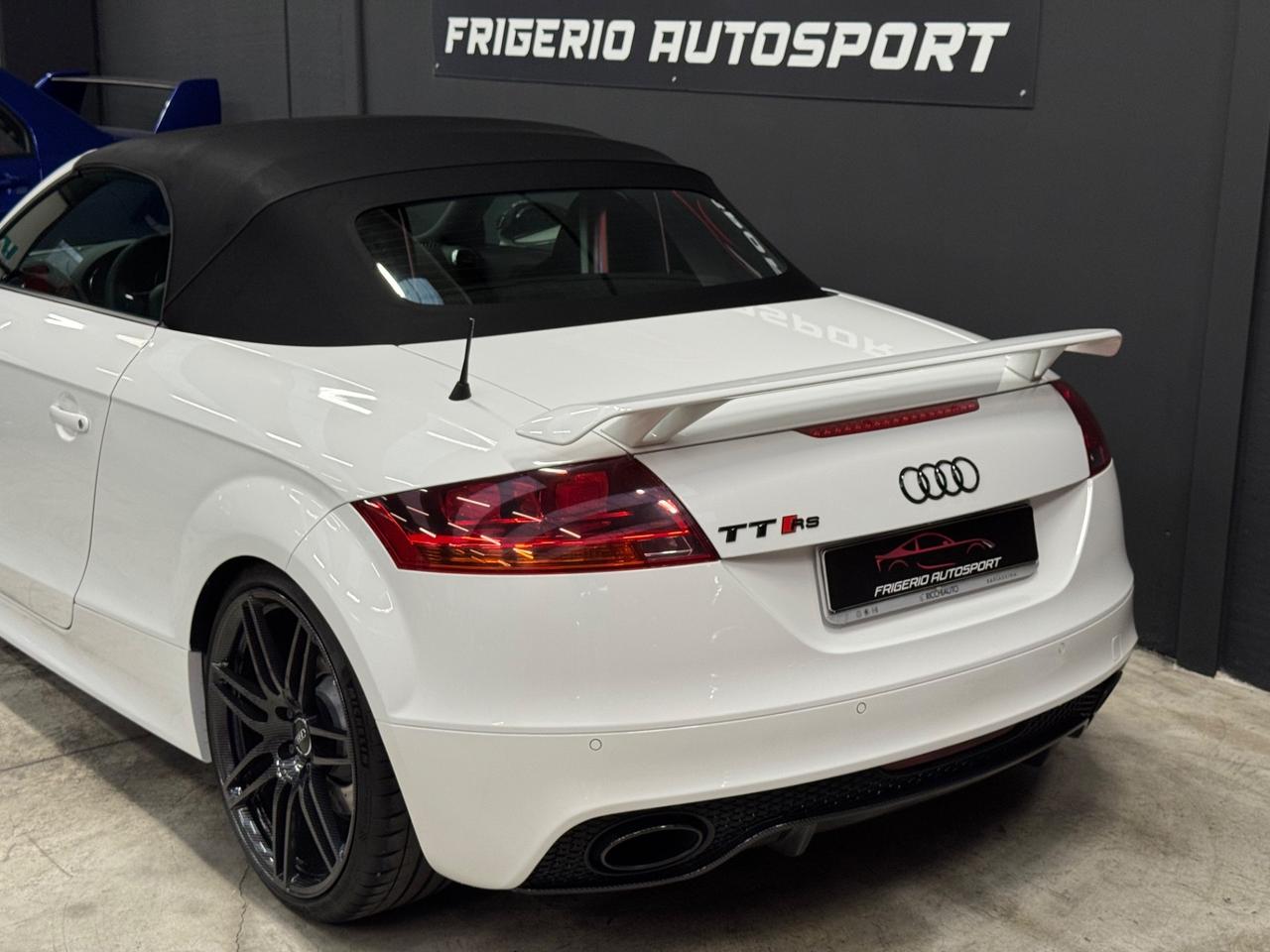 Audi TT RS Roadster 2.5 TFSI quattro S tronic