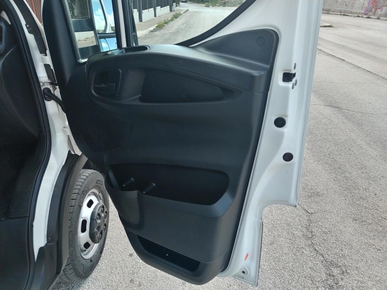 Iveco Daily 35c12 centina telonato alla francese 2017