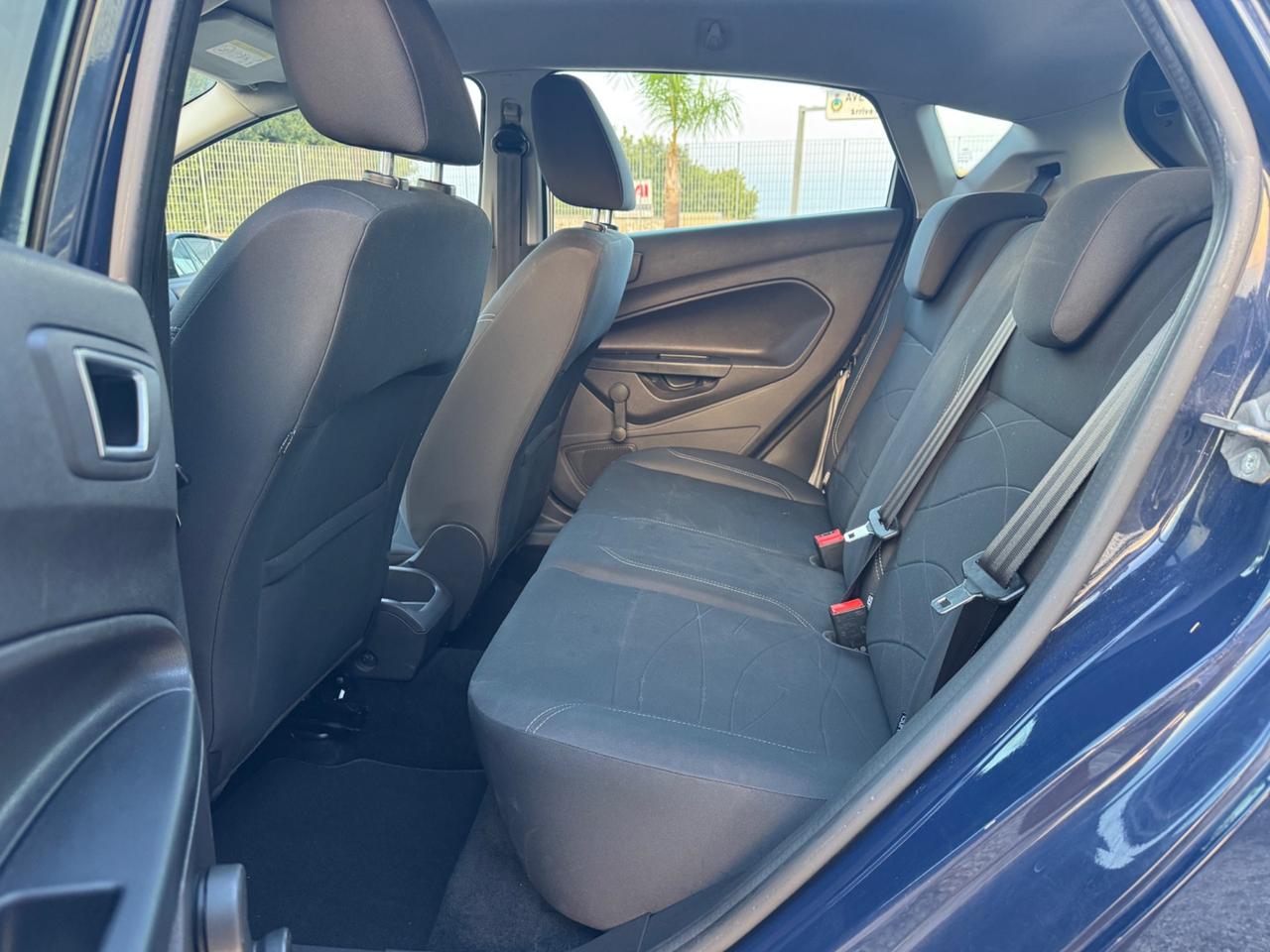 Ford Fiesta 1.5 TDCi 75CV 5 porte