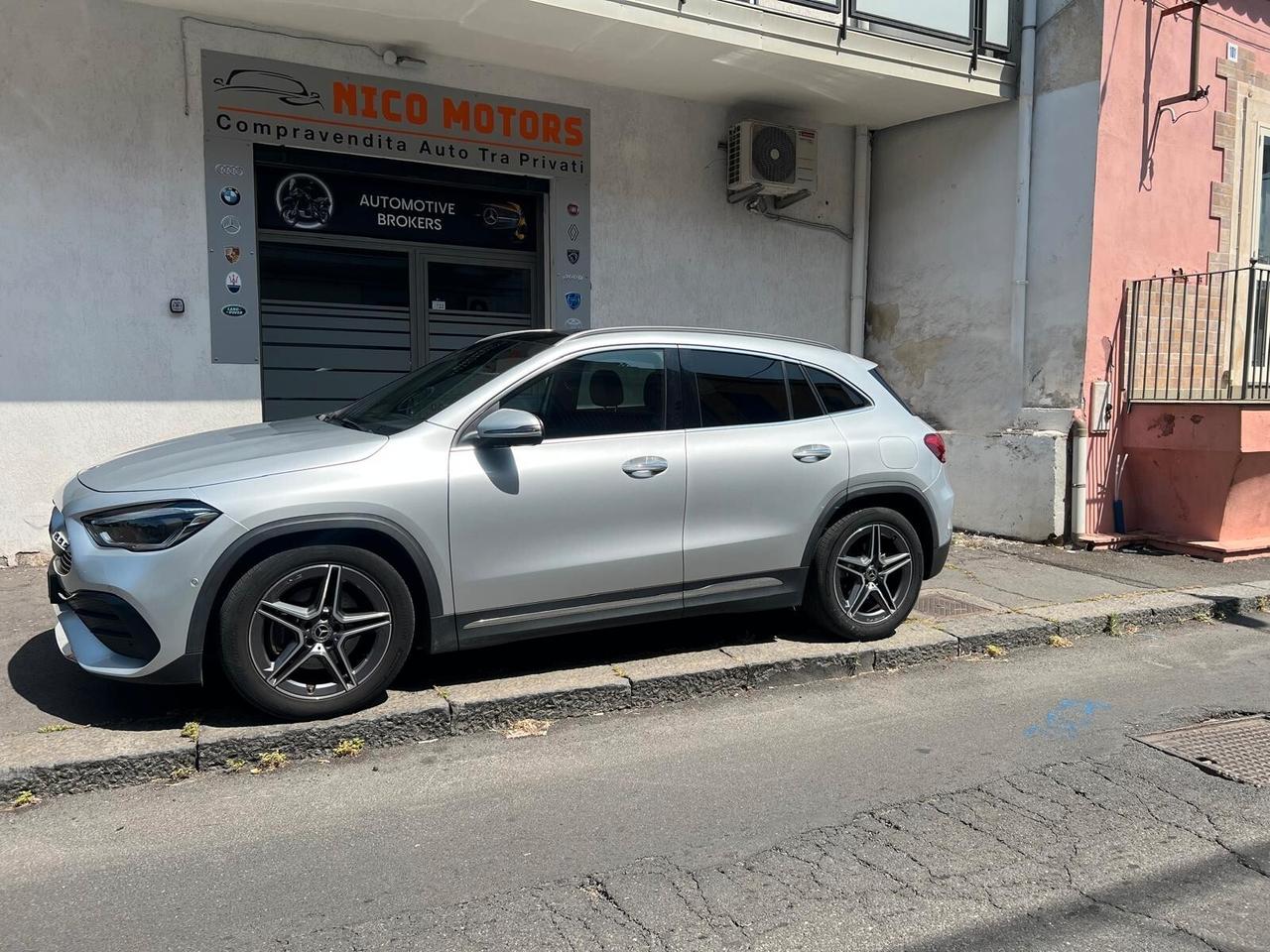 Mercedes-benz GLA 200 GLA 200 d Automatic Premium AMG Unico Proprietario