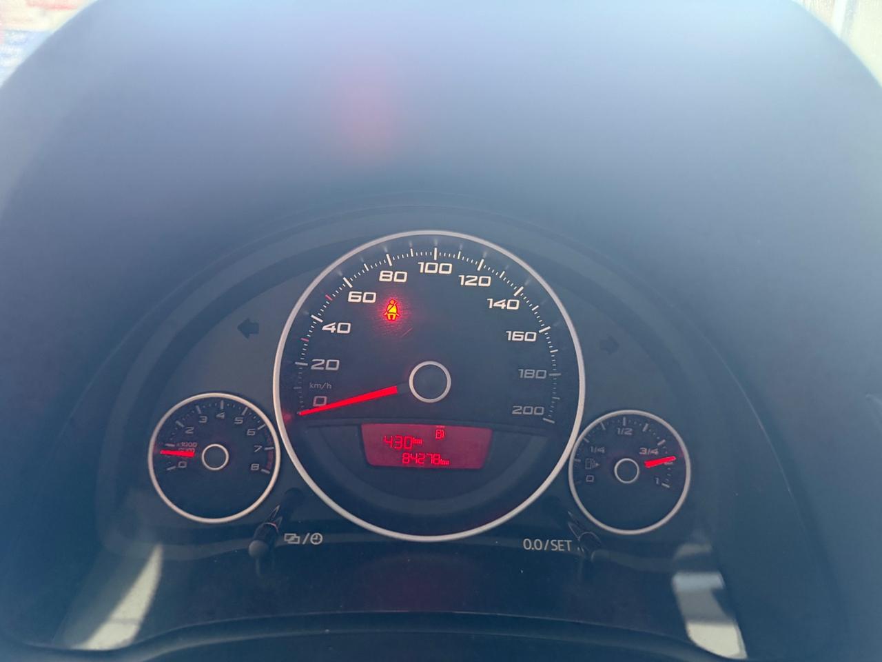 Seat Mii 1.0 5 porte by Cosmopolitan - Nessun vincolo -