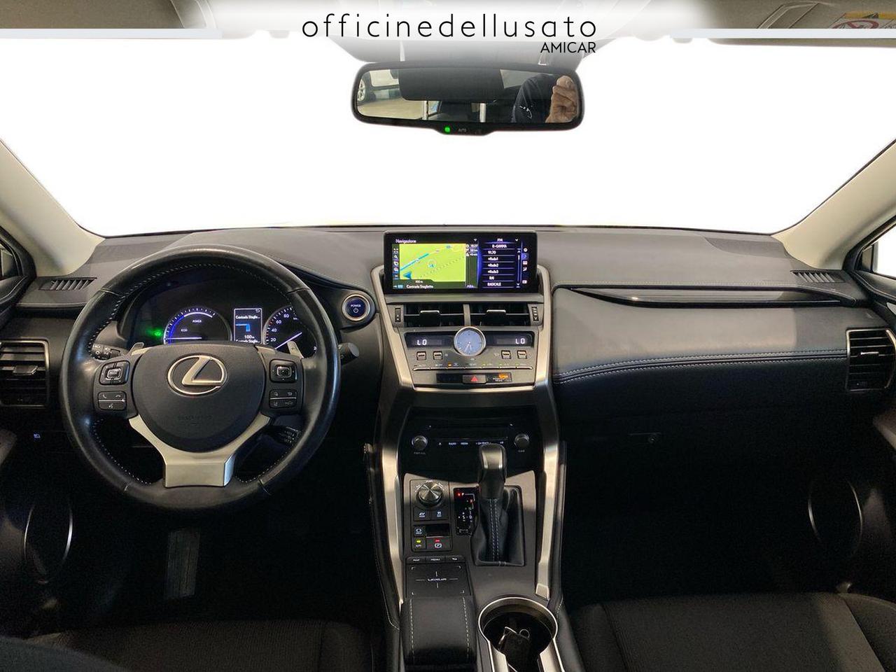 Lexus NX 300 2.5 hybrid business 4wd cvt