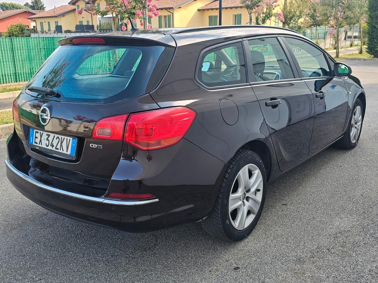 Opel Astra 1.6 diesel