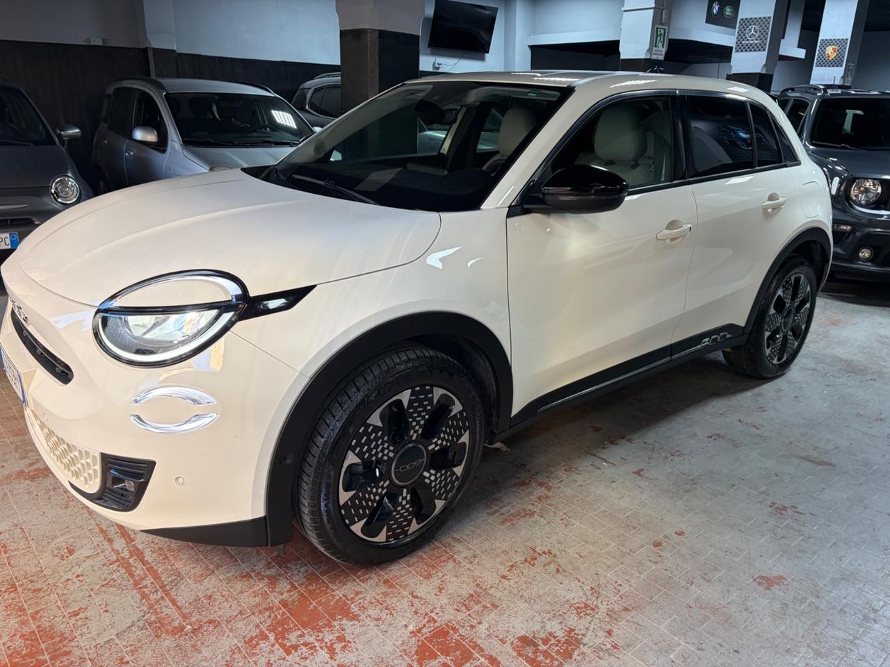 Fiat 600 Hybrid 110 CV DCT MHEV La Prima