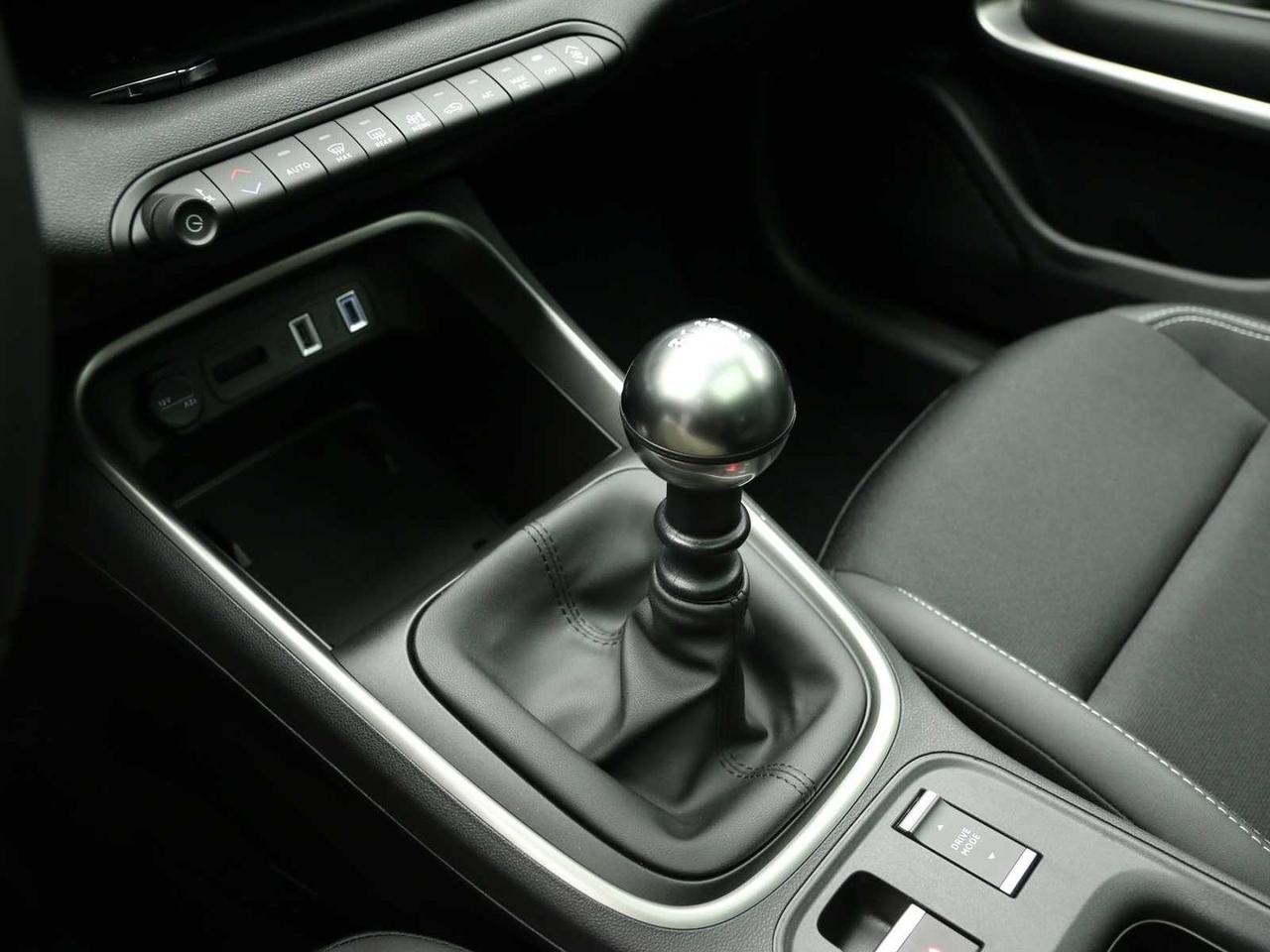 Jeep Avenger 1.2 Turbo 101CV Summit #10528