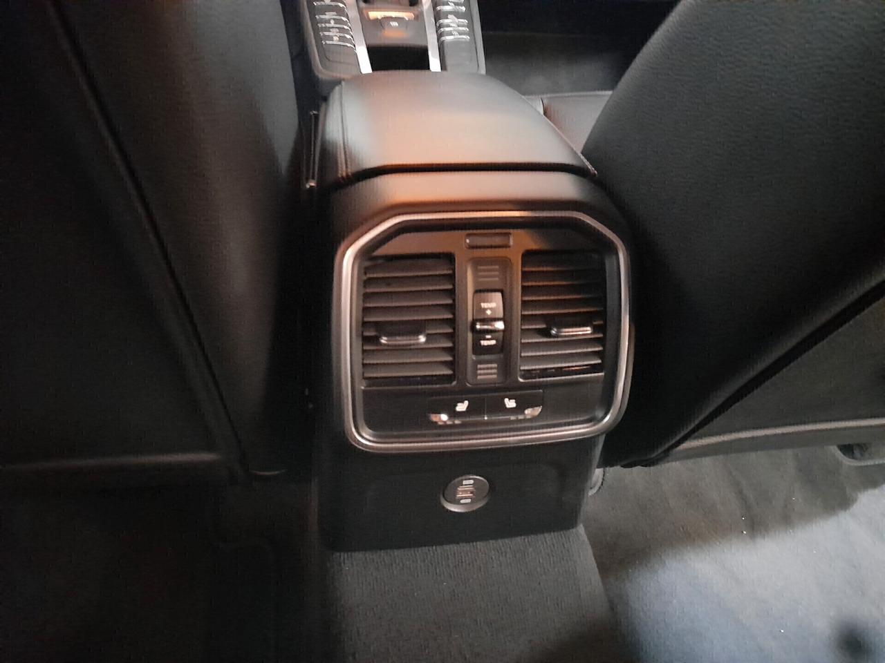 Porsche Macan 3.0 S Diesel AUTO PARI AL NUOVO