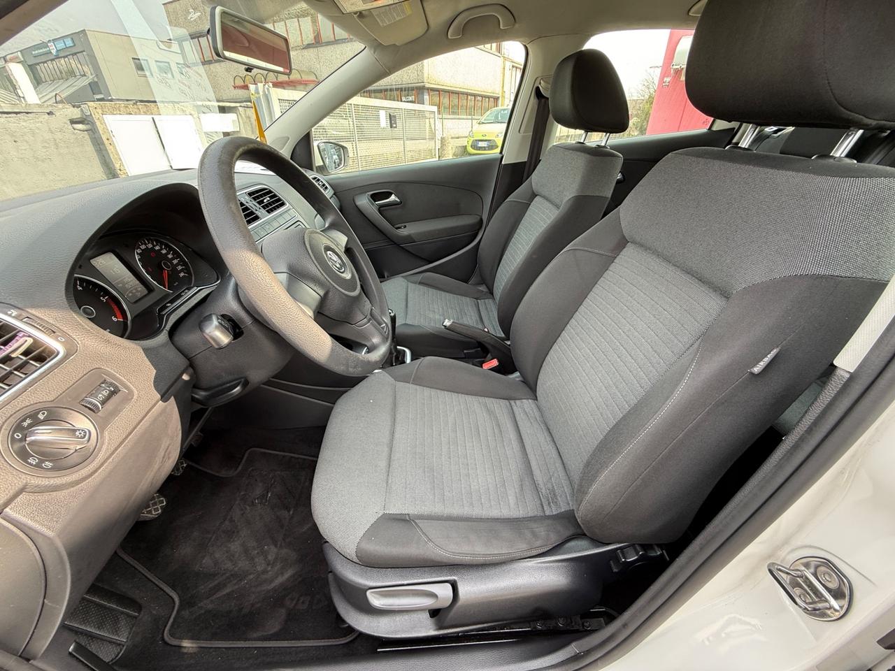 Volkswagen Polo 1.6 TDI 75CV DPF 5PT NEOPATENTATI