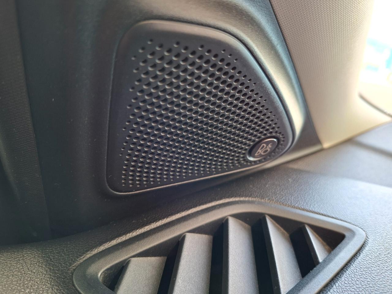 Ford Puma 1.0 EcoBoost Titanium X -