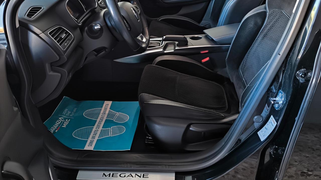 Renault Megane Mégane dCi 8V 110 CV EDC Energy Bose