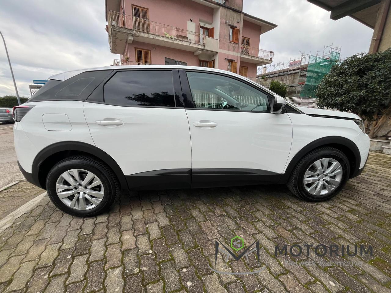 Peugeot 3008 BlueHDi 130 SeS EAT8