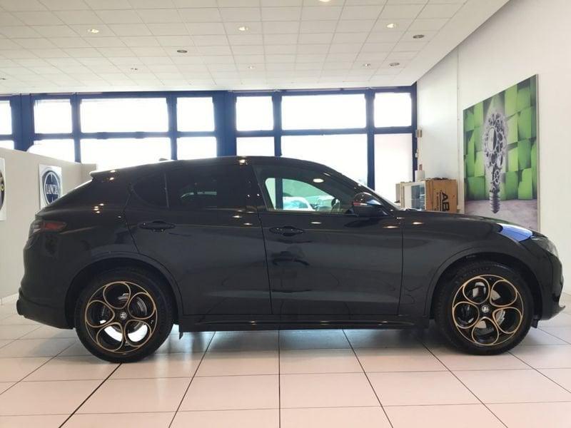 Alfa Romeo Stelvio 2.0 T 280 CV Intensa AT8 Q4 my25