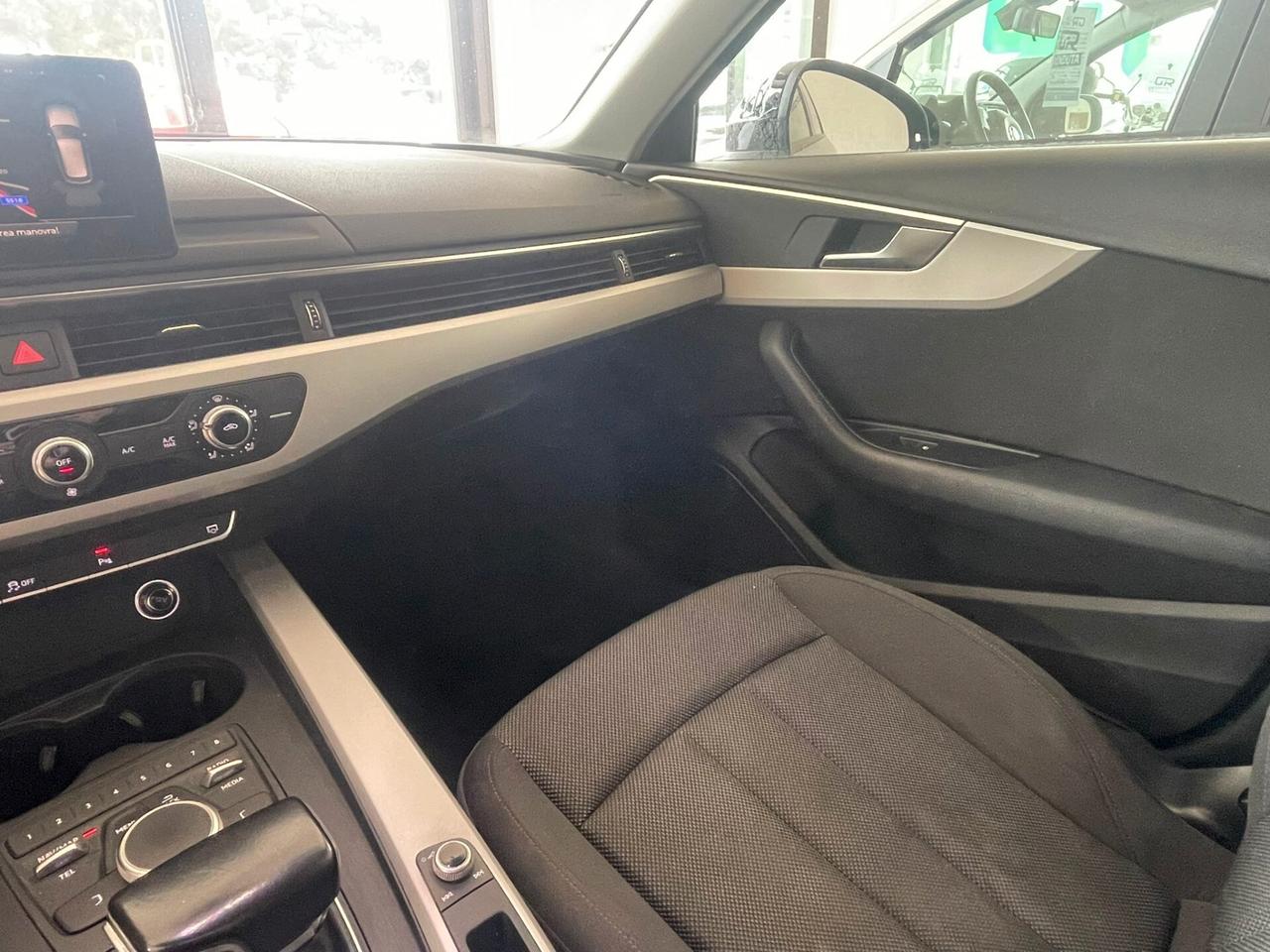 Audi A4 2.0 TDI 150 CV ultra S tronic Business Sport