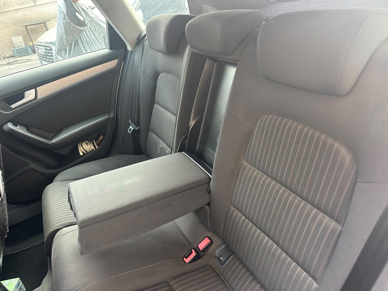 AUDI A4 SW 2.0TDI S-TRONIC/LED/NAVI