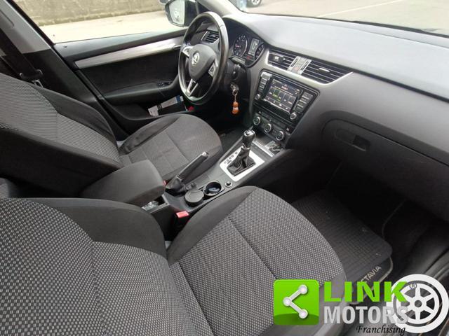 SKODA Octavia 2.0 TDI CR DSG Wagon Style