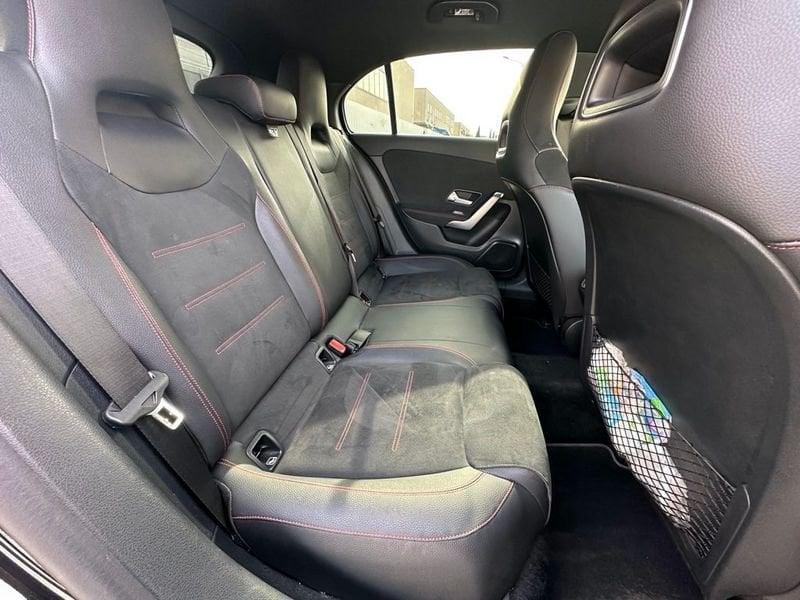 Mercedes-Benz Classe A A 220 Automatic Premium AMG 190cv