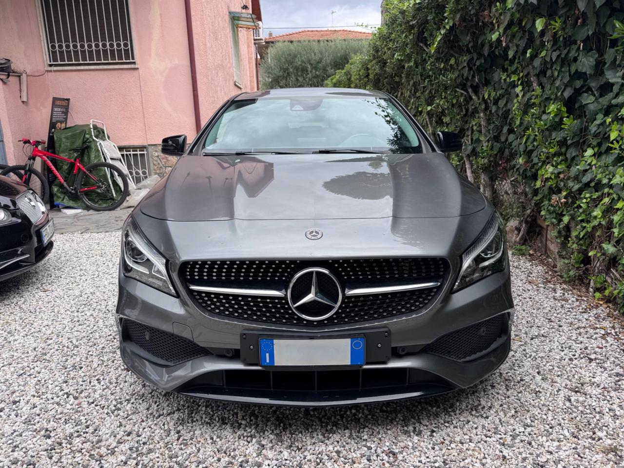 Mercedes-benz CLA 180 Cla 180 S.Brake Premium night edition