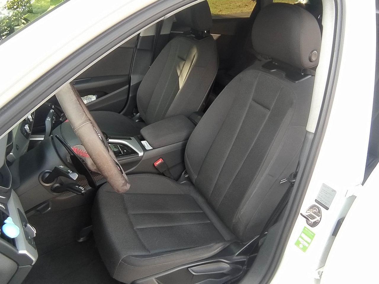 Audi A4 2.0 TDI ultra Business Sport
