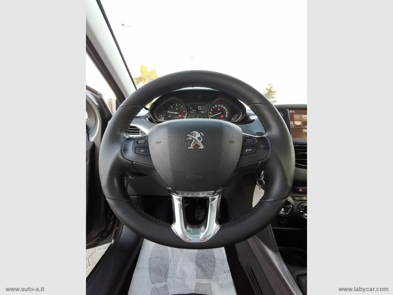 PEUGEOT 2008 BlueHDi 100 Allure